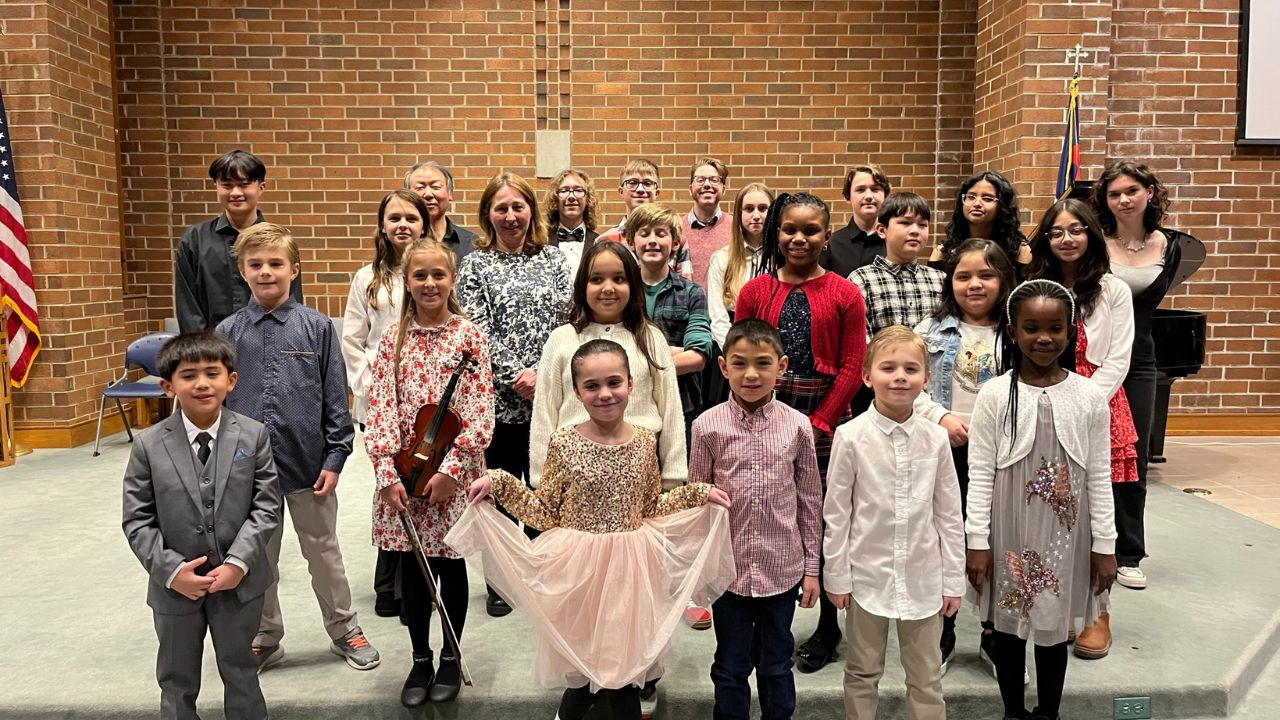 group of students at Schaumburg, IL