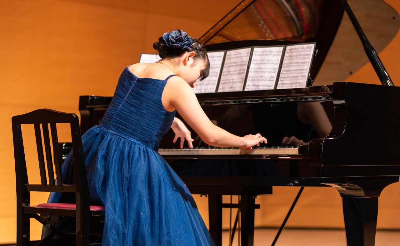 Student Playing Piano, Northbrook, IL